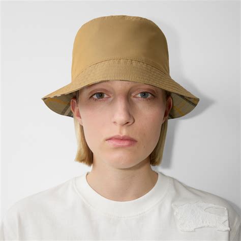 burberry reversible cotton bucket hat|burberry bucket hats for men.